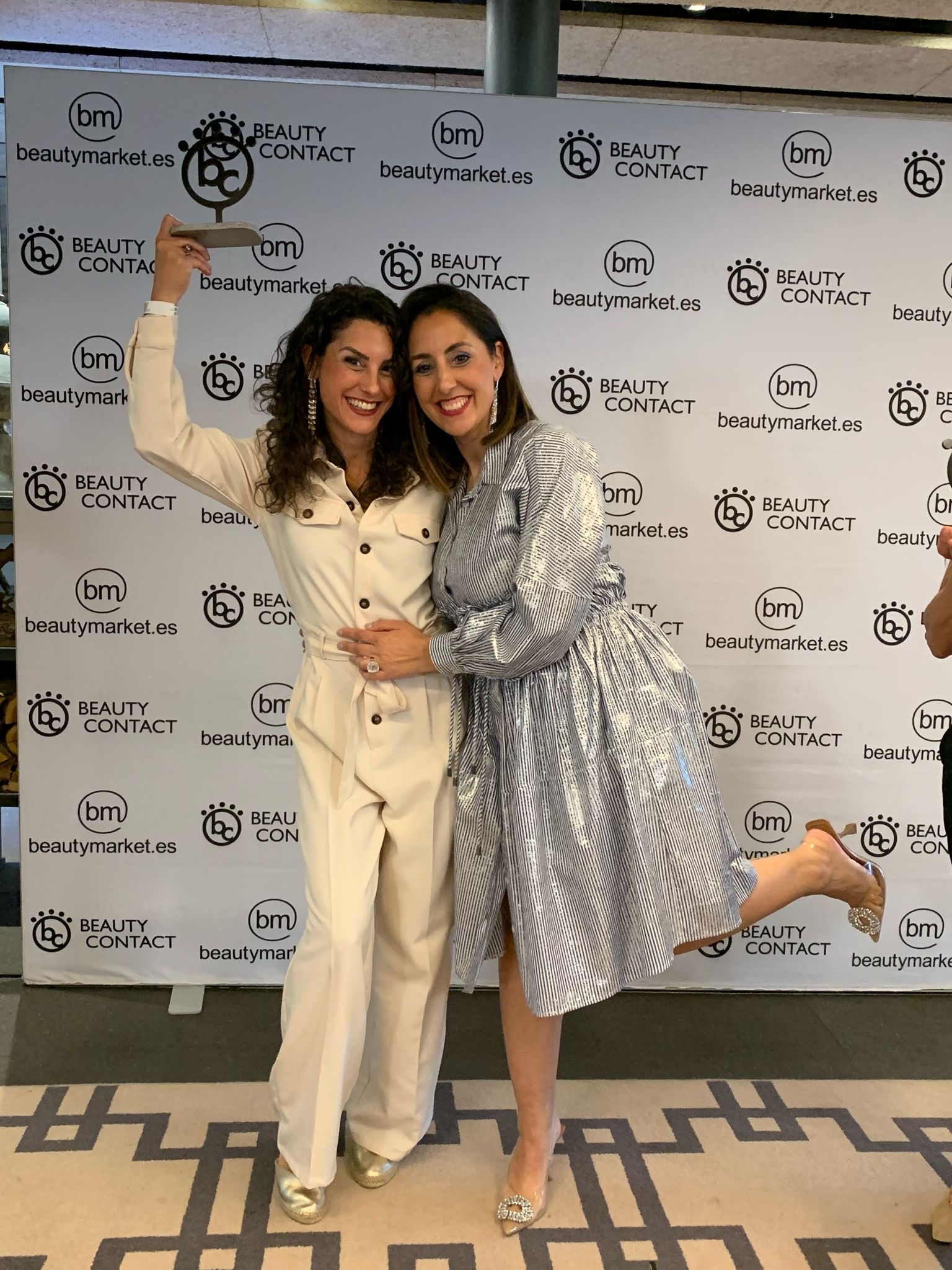 Raquel Larrea en los Beauty Contact Awards 2025